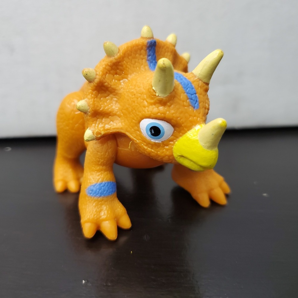 Playmates Half Shell Heroes Teenage Mutant Ninja Turtles Leo Triceratops